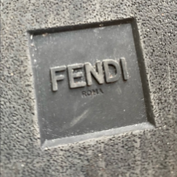 Men’s Fendi Flip Flops size 10 - Picture 6 of 9